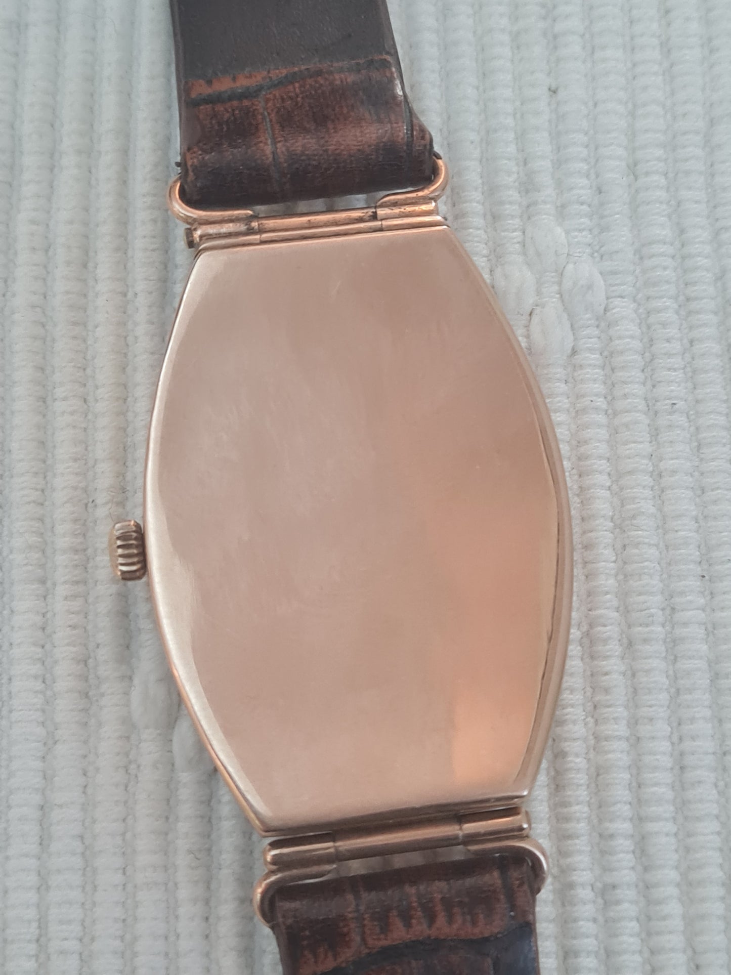 Omega Tonneau-Curved Solid Gold ( 14K ) Wrist Watch !!!!